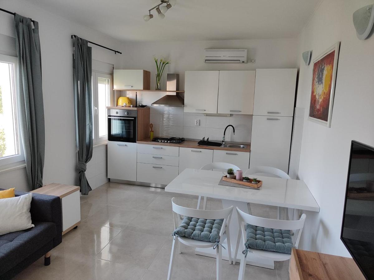 Apartmani Seka Vodice Buitenkant foto