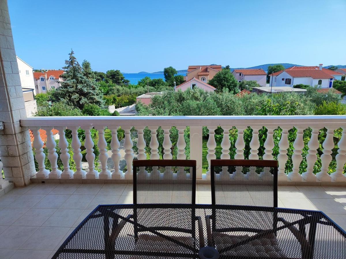 Apartmani Seka Vodice Buitenkant foto