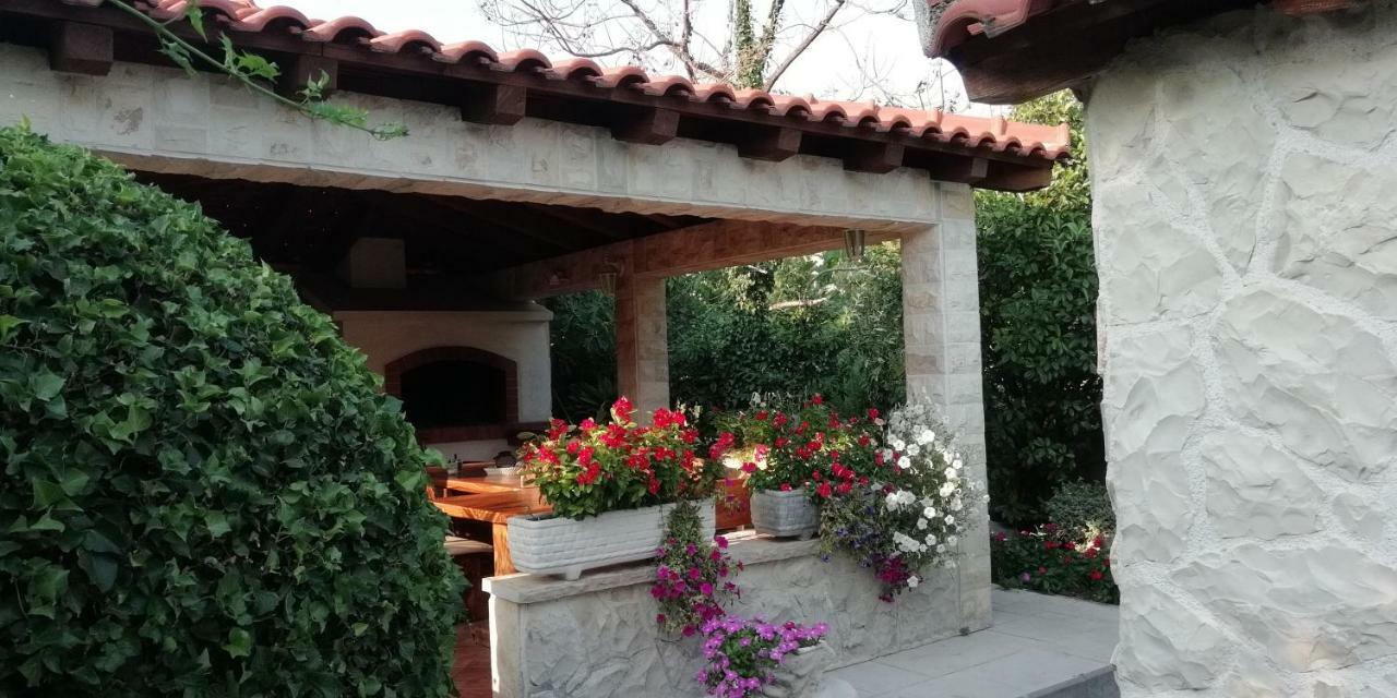 Apartmani Seka Vodice Buitenkant foto